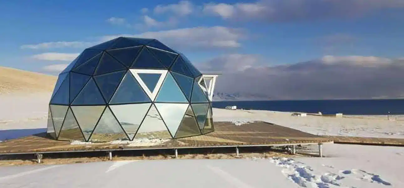 Glass Retreat Dome – Luxury 4-Season View House for Dining, Events & Stays